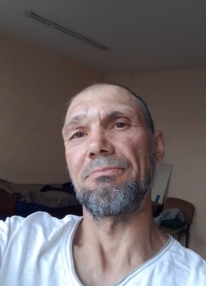 Евгений из Қарағанды 45 лет