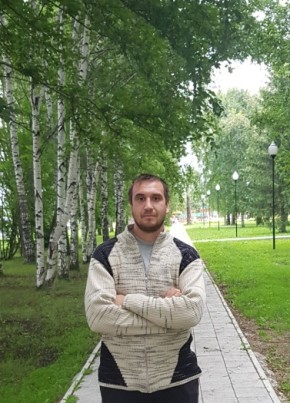 Максим, 32, Россия, Болотное