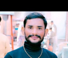 Raza, 28, Jhumra