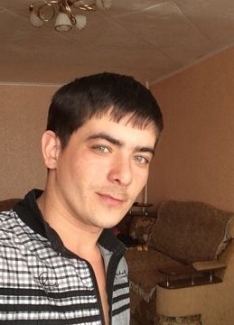 Александр, 32, Россия, Новоорск