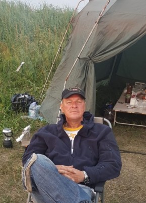 Олег, 57, Россия, Корсаков