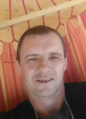 Дмитрий из Петрозаводска 47 лет