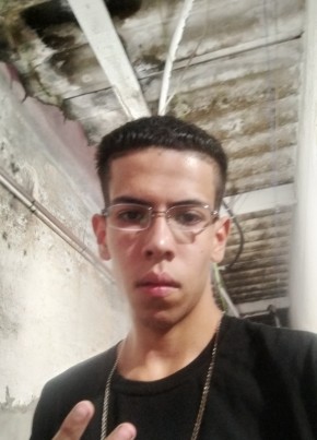 Reginaldo, 21, República Federativa do Brasil, São Paulo capital