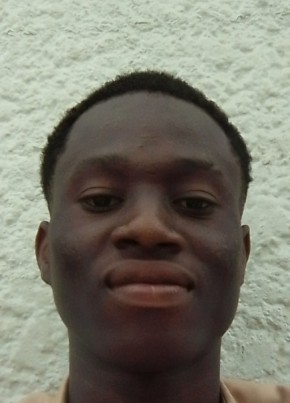 Junior, 25, République de Côte d’Ivoire, Abidjan
