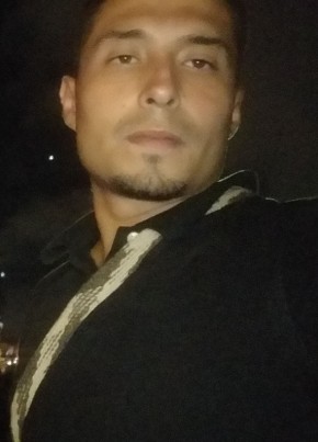 Juan, 30, República de Colombia, Manizales