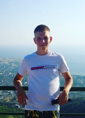 Dmitriy, 25, Russia, Saratov
