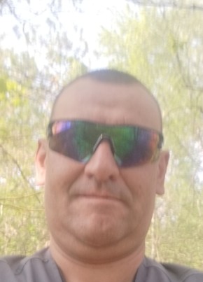 Роман из Щекино 44 года