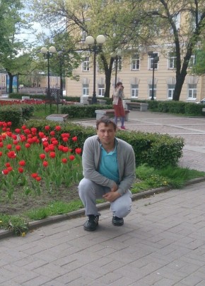 Павел, 44, Россия, Будогощь