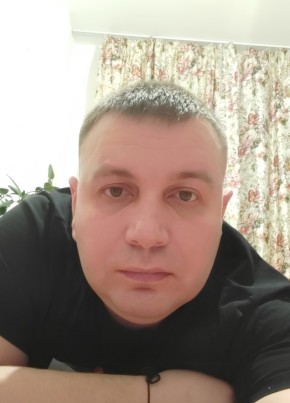 Макс, 39, Россия, Баган