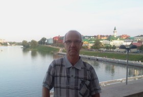 Anatoliy, 68 - Just Me