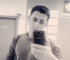 Zakhar, 31, Petukhovo
