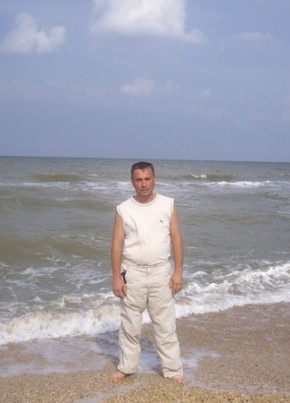 Олег, 48, Россия, Волхов