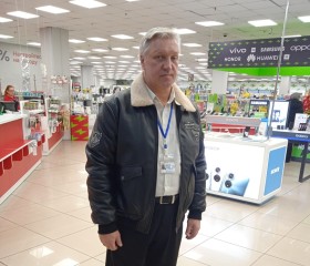 Владислав, 56 лет, Санкт-Петербург