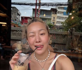 Athea, 31, Worcester