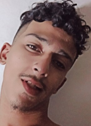 Aziz, 24, People’s Democratic Republic of Algeria, Sidi Bel Abbes
