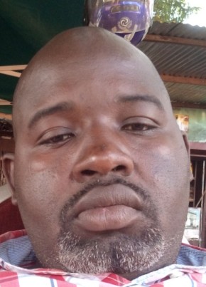 Soule, 39, Burkina Faso, Ouagadougou