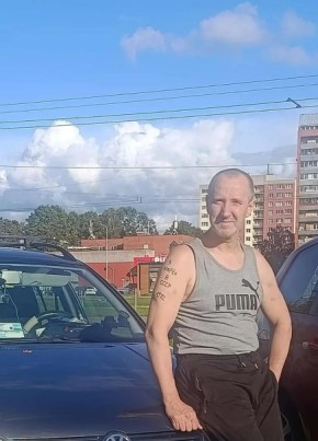 Анатолий из Ängelholms 54 года
