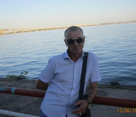 Анатолий, 48 лет, Усмань