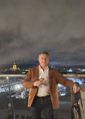 Михаил из Санкт-Петербурга 50 лет