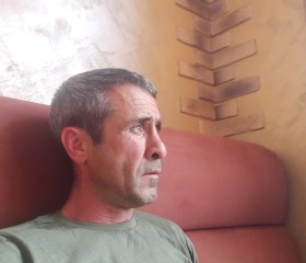 Рустам, 47 лет, Новороссийск
