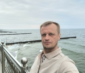 Роман, 40 лет, Санкт-Петербург