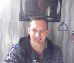 Deon, 35, Kriel
