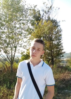 Даниэль, 20, Россия, Адлер