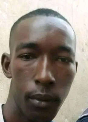 Alieu Sowe, 32, République du Sénégal, Dakar
