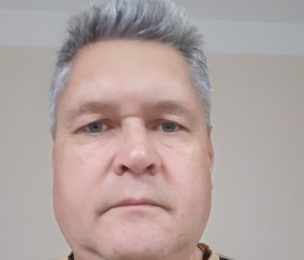 Oleg, 57, Moscow