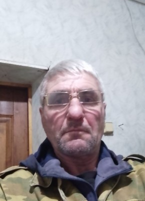 Иван, 55, Россия, Омск