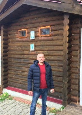 Роман, 50, Россия, Дзержинск