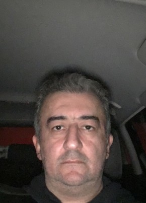 Erdem, 52, Türkiye Cumhuriyeti, İstanbul