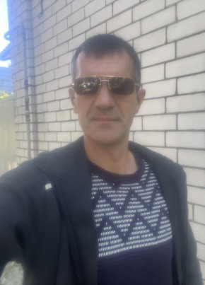 Andre из Майкопа 44 года