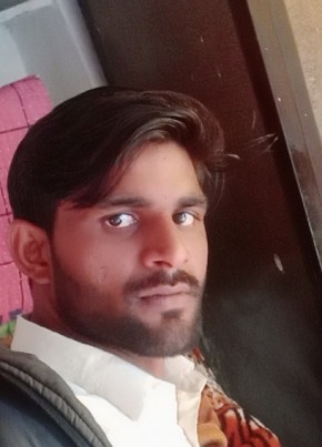 Rashid, 20, India, Jabalpur