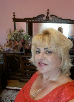 Мария, 64, Україна, Чернівці