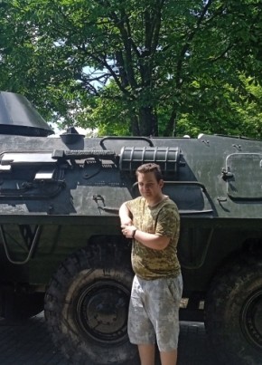 Dominik, 18, Belarus, Lida