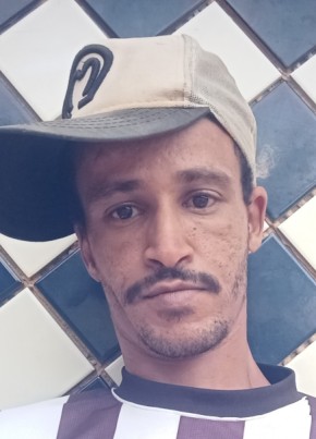 Johann из Governador Valadares 33 года