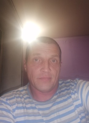Иван, 42, Россия, Верхняя Тойма