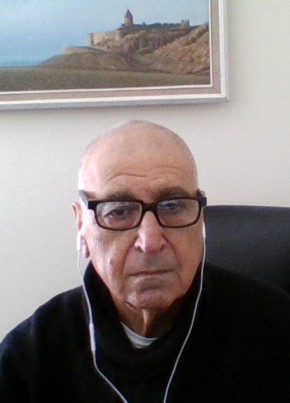 VAHRAM HADJENIAN, 57, Australia, Sydney