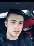 Maksim, 29, Moscow