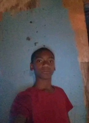 Sergio Nelito, 19, República de Moçambique, Beira