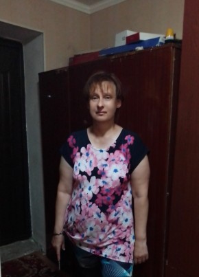 Люба, 47, Россия, Оренбург