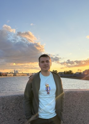 Сергей из Хосты 32 года
