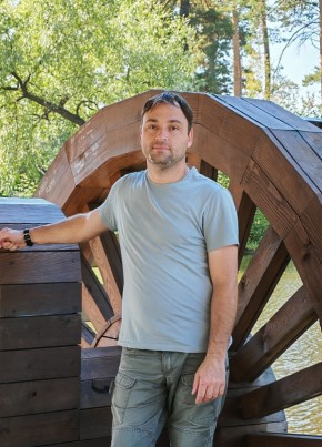 Евгений из Омска 41 год