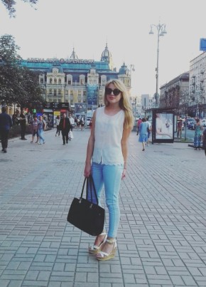Ekaterina, 29, Україна, Київ