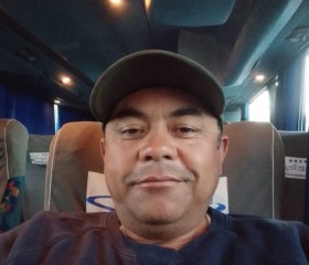Salvador, 43, Jimenez