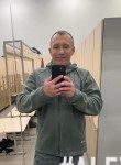 Vitaliy, 40, Novosibirsk