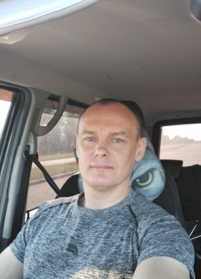 Виталий, 43, Россия, Псков