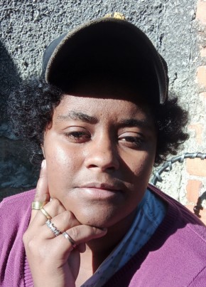 Maria Eduarda из São José dos Pinhais 23 года