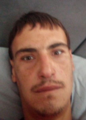Олег из Винницы 27 лет
